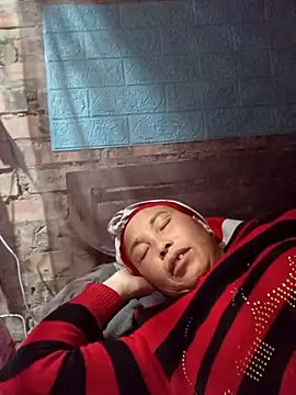 me-cute online show from November 17, 2025, 4:33 pm