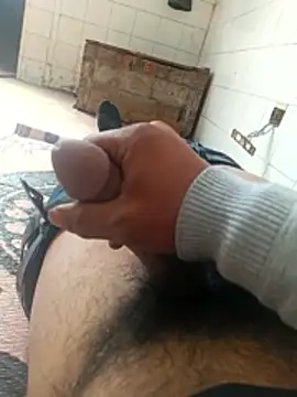 Snapshot of Shekoooooooo9oooo chatting on March 16, 2026, 12:09 pm Shekoooooooo9oooo online show from March 16, 2026, 12:09 pm