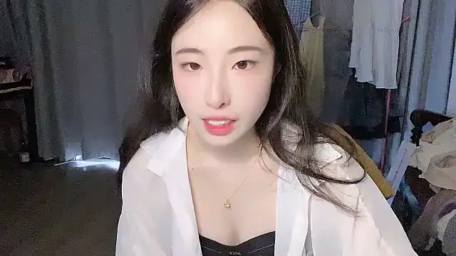 Snapshot of Freya7777 chatting on September 10, 2025, 3:05 am Freya7777 online show from September 10, 2025, 3:05 am