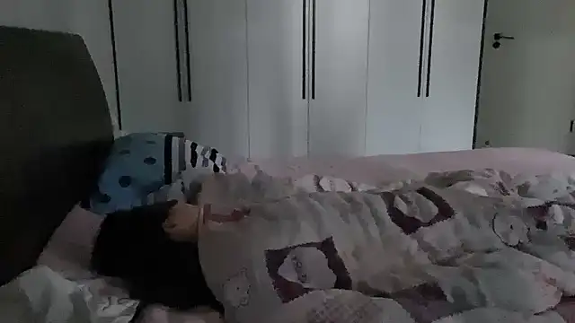 Snapshot of Freya7777 chatting on October 3, 2025, 5:53 am Freya7777 online show from October 3, 2025, 5:53 am