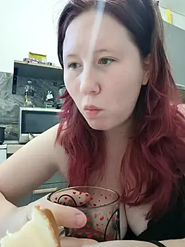 MiaKissy online show from October 2, 2025, 6:17 am