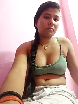 Snapshot of Vaani_Cutie chatting on July 2, 2026, 5:19 pm Vaani Cutie online show from July 2, 2026, 5:19 pm