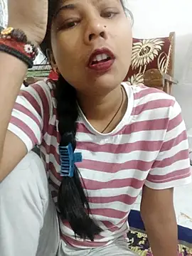 Snapshot of Vaani_Cutie chatting on October 5, 2025, 2:02 am Vaani Cutie online show from October 5, 2025, 2:02 am