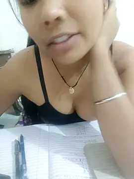 Snapshot of Vaani_Cutie chatting on November 12, 2025, 3:05 pm Vaani Cutie online show from November 12, 2025, 3:05 pm