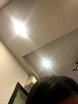 Snapshot of HeerStd chatting on January 8, 2026, 11:05 am HeerStd online show from January 8, 2026, 11:05 am