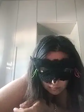 caldaevogliosa81 online show from September 12, 2025, 9:09 am