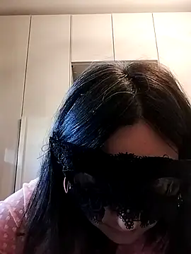 caldaevogliosa81 online show from October 6, 2025, 9:10 am