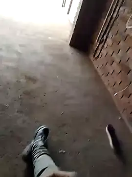 Snapshot of BigboyDick2 chatting on September 30, 2025, 9:59 am BigboyDick2 online show from September 30, 2025, 9:59 am