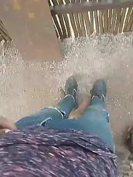 Snapshot of BigboyDick2 chatting on October 15, 2025, 11:51 am BigboyDick2 online show from October 15, 2025, 11:51 am