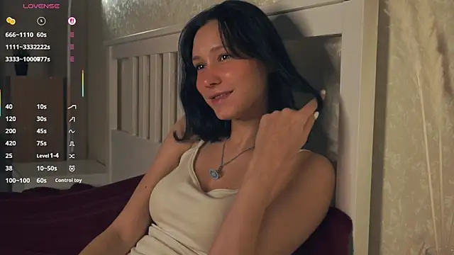 IrenePlamer online show from October 12, 2025, 8:10 pm