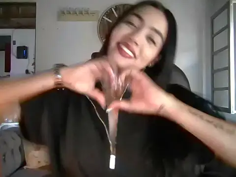 emilylope online show from December 1, 2025, 10:32 pm