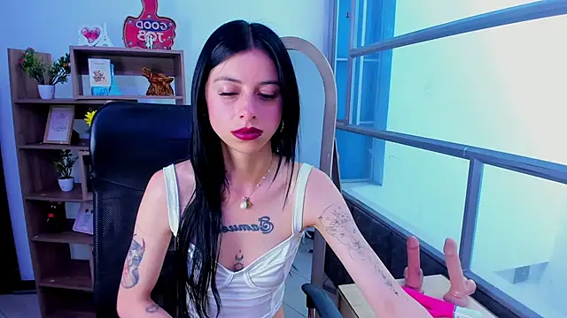 Snapshot of Dulce_Miaa_ chatting on December 4, 2025, 4:39 pm Dulce Miaa online show from December 4, 2025, 4:39 pm