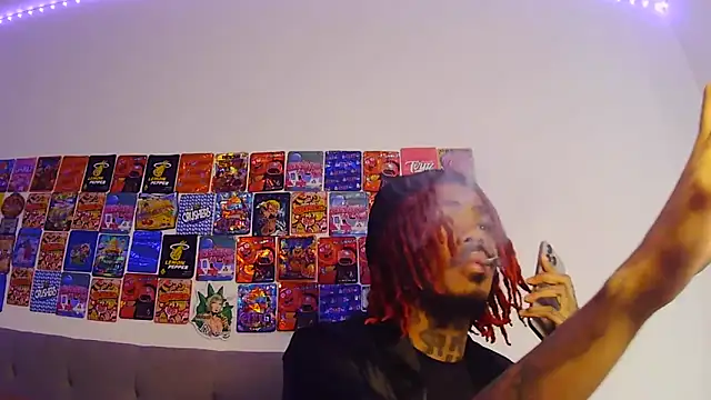 Snapshot of risktakinndolo chatting on October 12, 2025, 3:02 pm risktakinndolo online show from October 12, 2025, 3:02 pm