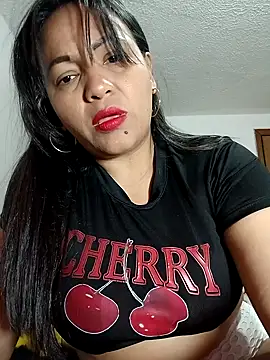 agatha sluttylatina online show from February 27, 2026, 2:12 am