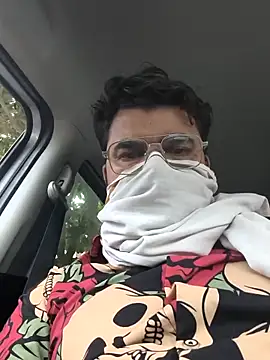 bigdick lickingexpert08 online show from October 31, 2025, 6:10 am