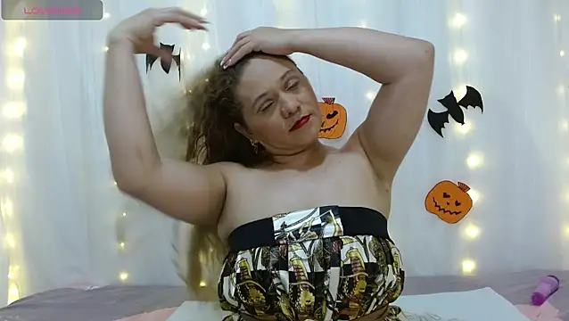 Snapshot of NoraParkeer chatting on October 3, 2025, 1:23 pm NoraParkeer online show from October 3, 2025, 1:23 pm