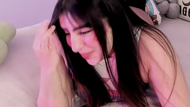 Snapshot of Camila_Matinez_ chatting on September 26, 2025, 12:50 am Camila Matinez online show from September 26, 2025, 12:50 am