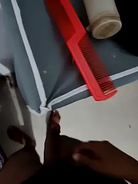 riyaroy087 online show from February 21, 2026, 9:33 am