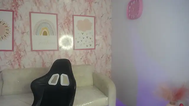 Snapshot of Channel_Garcia_ch1 chatting on May 4, 2026, 7:50 pm Channel Garcia ch1 online show from May 4, 2026, 7:50 pm