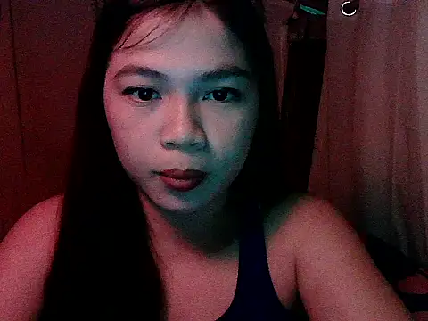 Snapshot of Zachariah_05 chatting on December 3, 2025, 10:58 am Zachariah 05 online show from December 3, 2025, 10:58 am