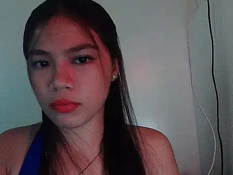 Snapshot of Zachariah_05 chatting on May 16, 2026, 9:19 am Zachariah 05 online show from May 16, 2026, 9:19 am