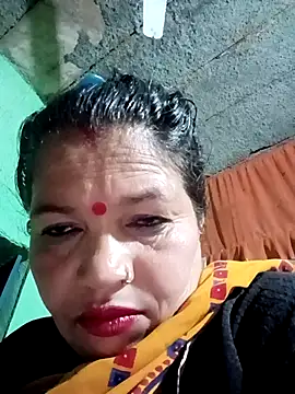 Manavi x online show from April 4, 2026, 11:44 pm