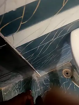 Snapshot of bobby3374 chatting on October 14, 2025, 1:01 pm bobby3374 online show from October 14, 2025, 1:01 pm