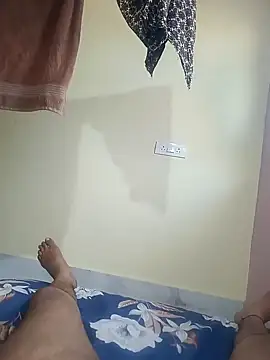 Snapshot of bobby3374 chatting on September 22, 2025, 1:22 am bobby3374 online show from September 22, 2025, 1:22 am