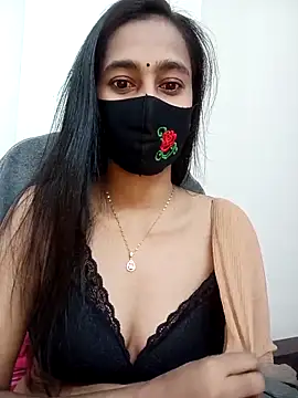 Softecho-03 online show from November 18, 2025, 10:02 pm