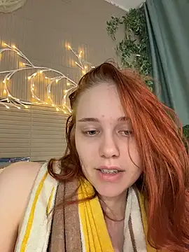 Snapshot of PollyVinice chatting on May 23, 2026, 4:17 pm PollyVinice online show from May 23, 2026, 4:17 pm