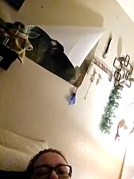 Yamiko42 online show from February 28, 2026, 4:01 am