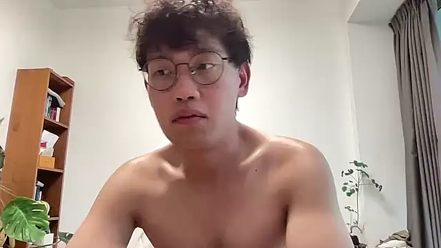 Snapshot of Passionatetwink2 chatting on October 22, 2025, 10:25 am Passionatetwink2 online show from October 22, 2025, 10:25 am