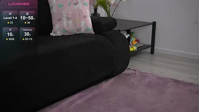 DeborahLowe online show from April 8, 2026, 9:44 am