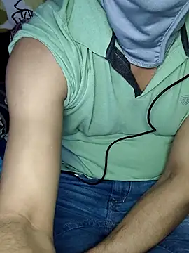 chocolate alone online show from September 23, 2025, 7:10 pm