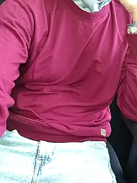 chocolate alone online show from September 28, 2025, 7:59 am