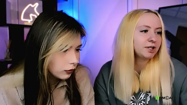 mila glow1 online show from January 18, 2026, 7:17 pm