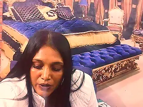 Snapshot of IndianSexyLady4u chatting on December 14, 2025, 8:42 am IndianSexyLady4u online show from December 14, 2025, 8:42 am