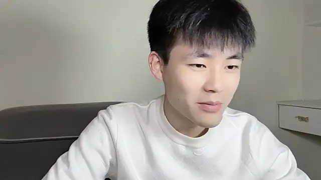 xiaoyang5200 online show from October 28, 2025, 2:49 pm