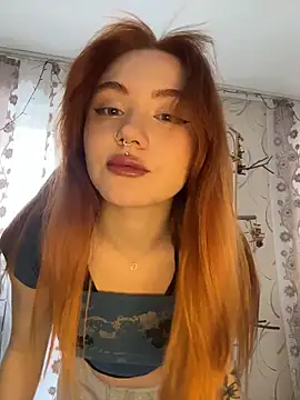 Snapshot of LunaMillie chatting on March 12, 2026, 10:30 am LunaMillie online show from March 12, 2026, 10:30 am