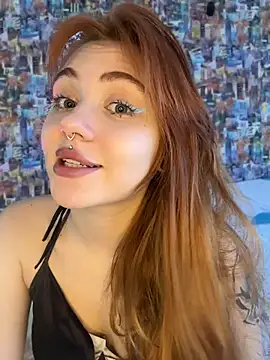 Snapshot of LunaMillie chatting on April 12, 2026, 2:09 pm LunaMillie online show from April 12, 2026, 2:09 pm