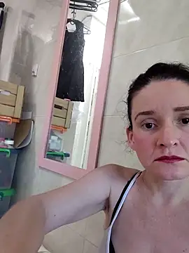 Snapshot of _anita_rojas chatting on April 12, 2026, 8:23 pm anita rojas online show from April 12, 2026, 8:23 pm