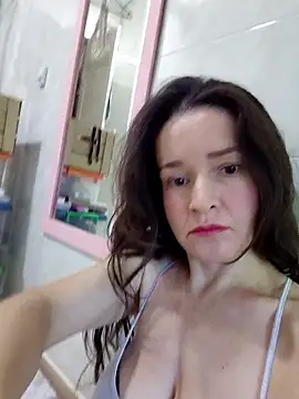 Snapshot of _anita_rojas chatting on January 13, 2026, 2:21 pm anita rojas online show from January 13, 2026, 2:21 pm