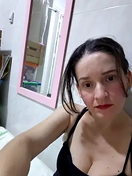 Snapshot of _anita_rojas chatting on May 10, 2026, 3:10 am anita rojas online show from May 10, 2026, 3:10 am