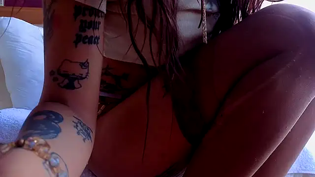 Snapshot of Jess_tattoo11 chatting on July 26, 2026, 4:25 pm Jess tattoo11 online show from July 26, 2026, 4:25 pm