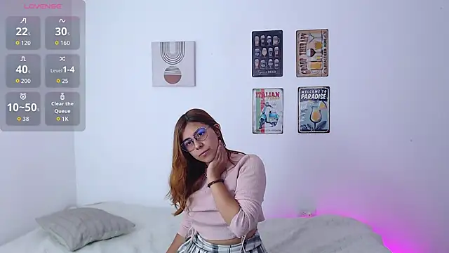 Laramucci online show from September 30, 2025, 7:42 pm