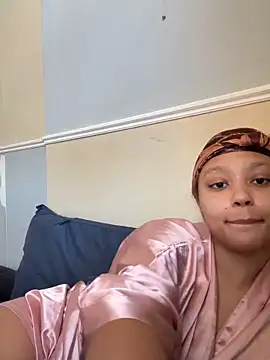 Snapshot of Marleymols chatting on November 29, 2025, 2:50 pm Marleymols online show from November 29, 2025, 2:50 pm