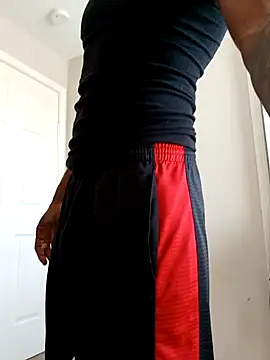 Snapshot of Dropdingo chatting on January 12, 2026, 6:15 pm Dropdingo online show from January 12, 2026, 6:15 pm