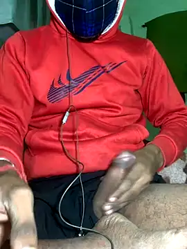 Snapshot of uniquesexyboy5689 chatting on November 18, 2025, 4:10 pm uniquesexyboy5689 online show from November 18, 2025, 4:10 pm