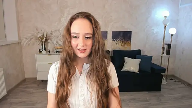 SabrinaCandi online show from March 10, 2026, 7:18 pm