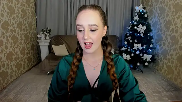 Snapshot of SabrinaCandi chatting on December 16, 2025, 5:39 pm SabrinaCandi online show from December 16, 2025, 5:39 pm